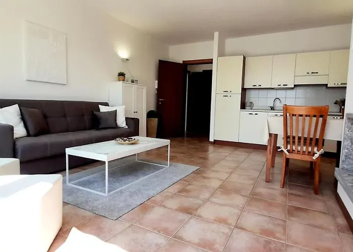 Campagnano Apartment